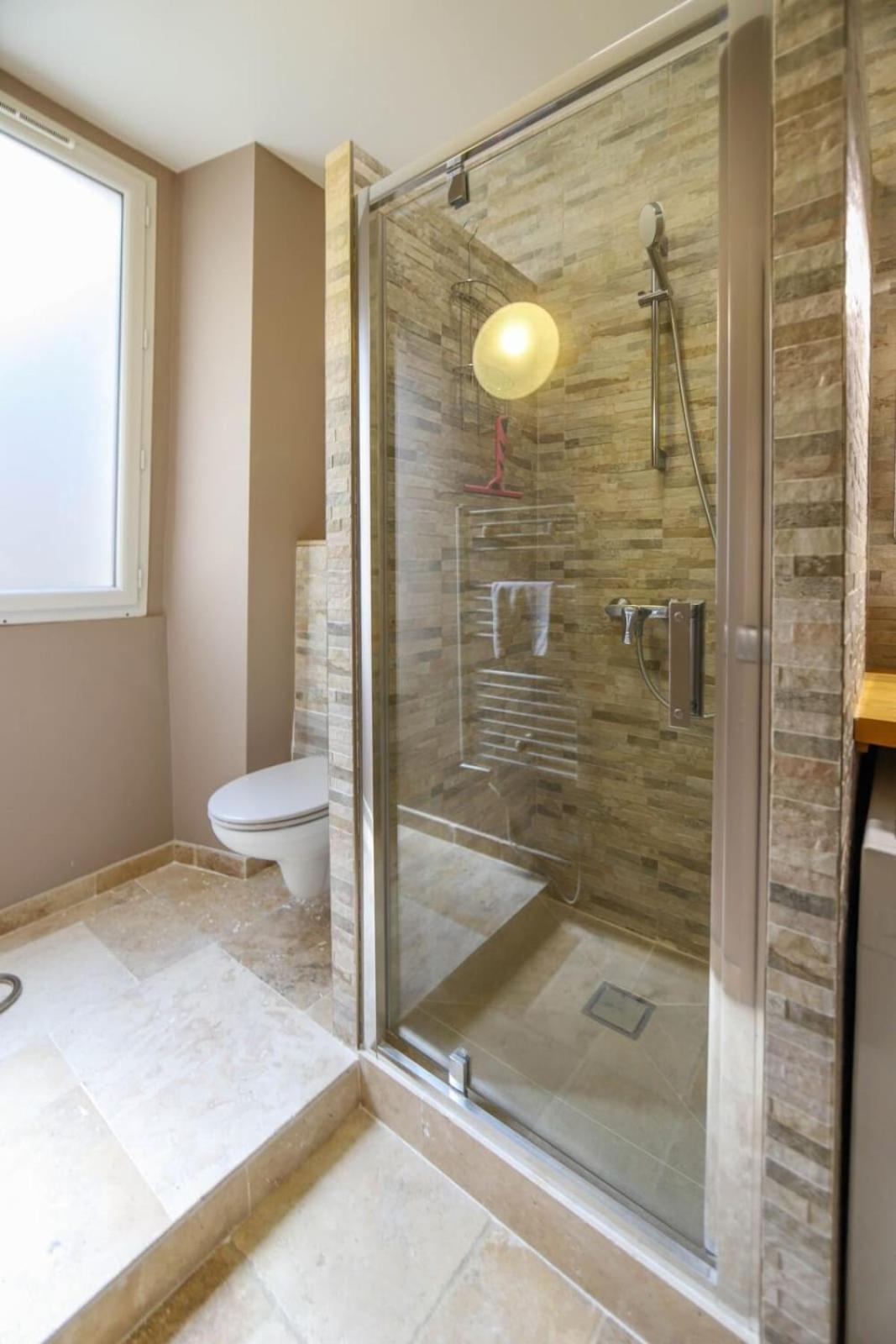 Апартаменты La Bulle Sereine - T2 Atypique En Centre Pieton Анси Экстерьер фото